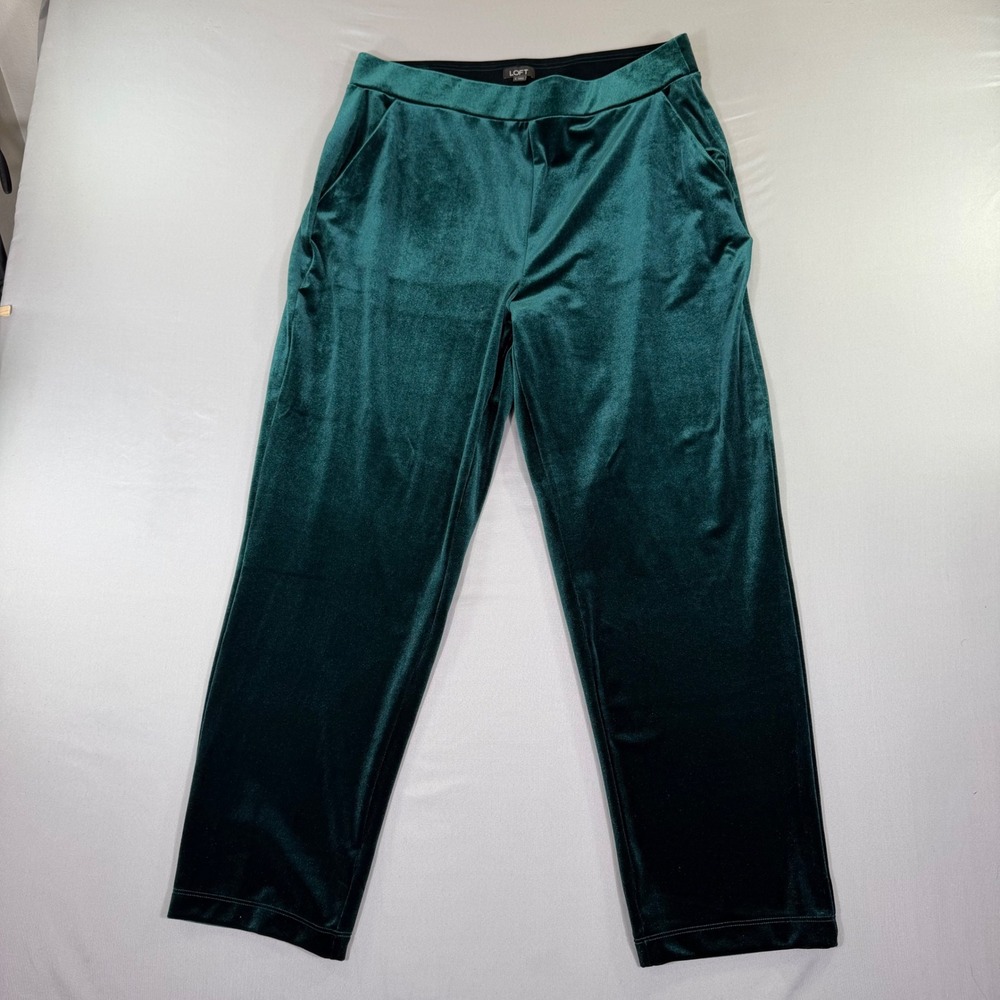 LOFT Green Velvet Pull On Pants L Pockets Holiday Dark Academia Luxe Artsy